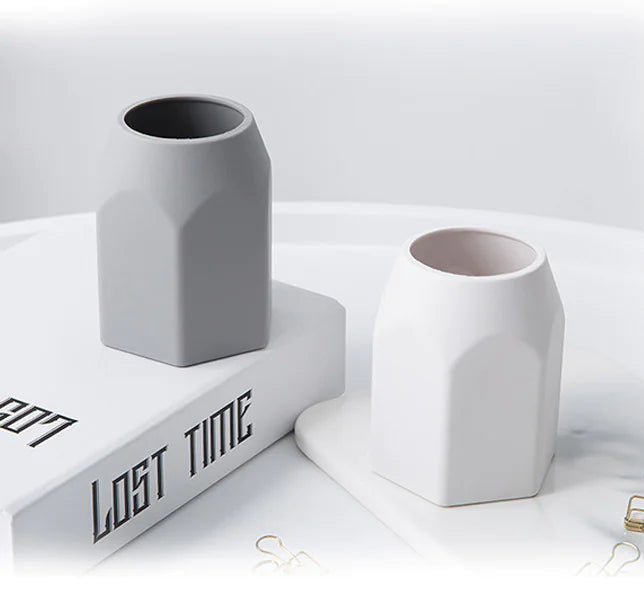 Large Capacity Desktop Pen Holder